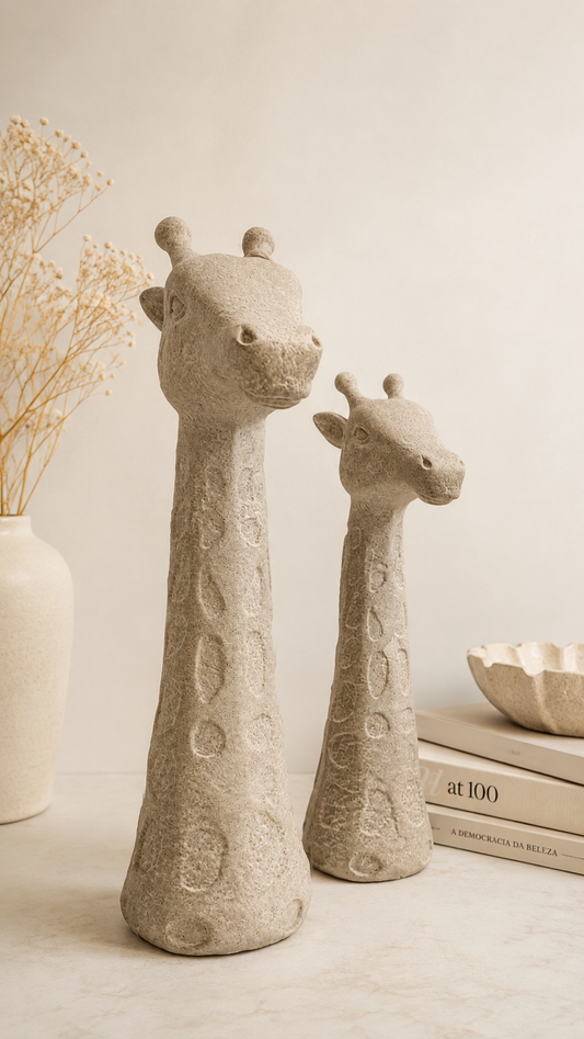 Esculturas Girafas em Polirresina - 2 peças